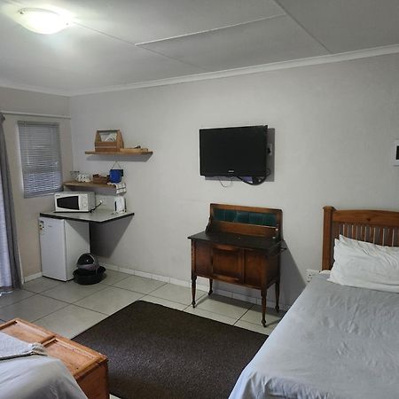 Mimosa Guesthouse Colesberg Exterior foto