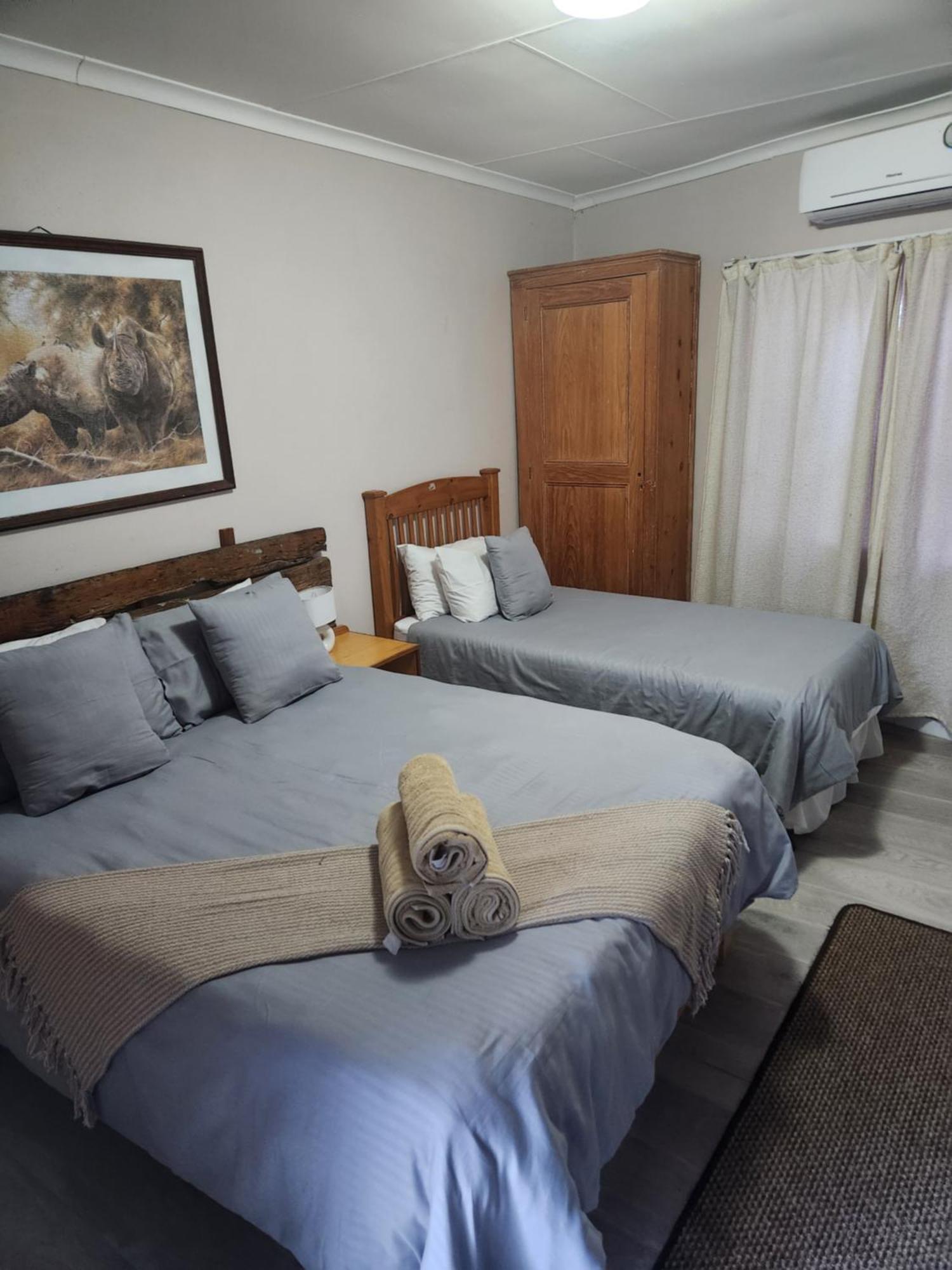 Mimosa Guesthouse Colesberg Habitación foto